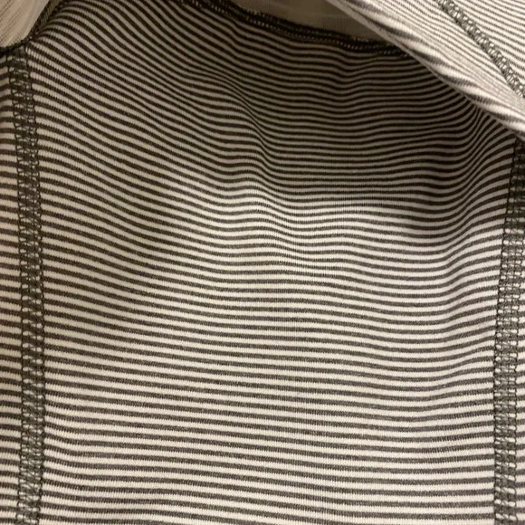 Lululemon Define Jacket Tonka Stripe Heathered Slate White- Size 4 - Picture 9 of 14